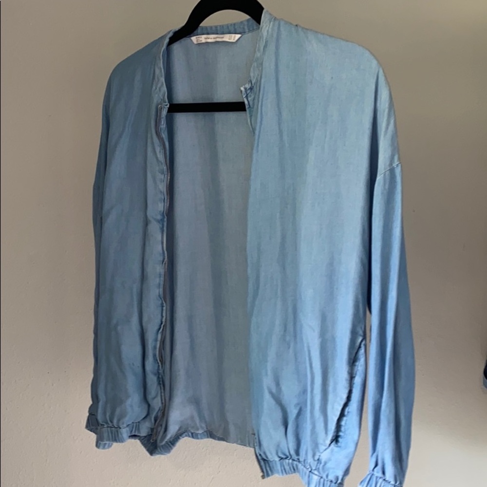 Zip up thin jacket